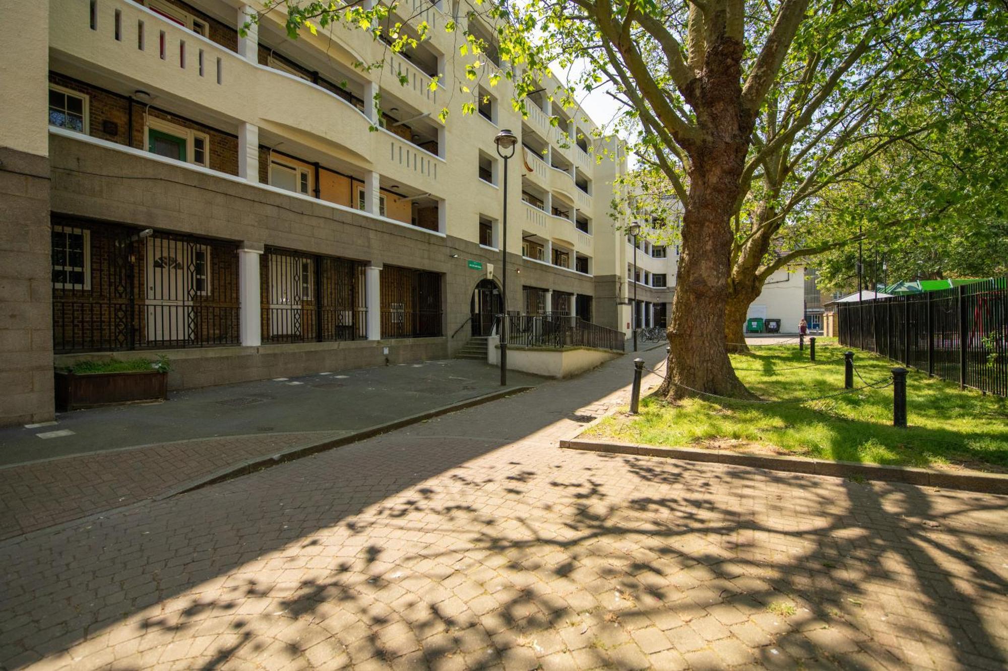 Stylish Central Kings Cross 2 Bedroom Flat Londra Exterior foto